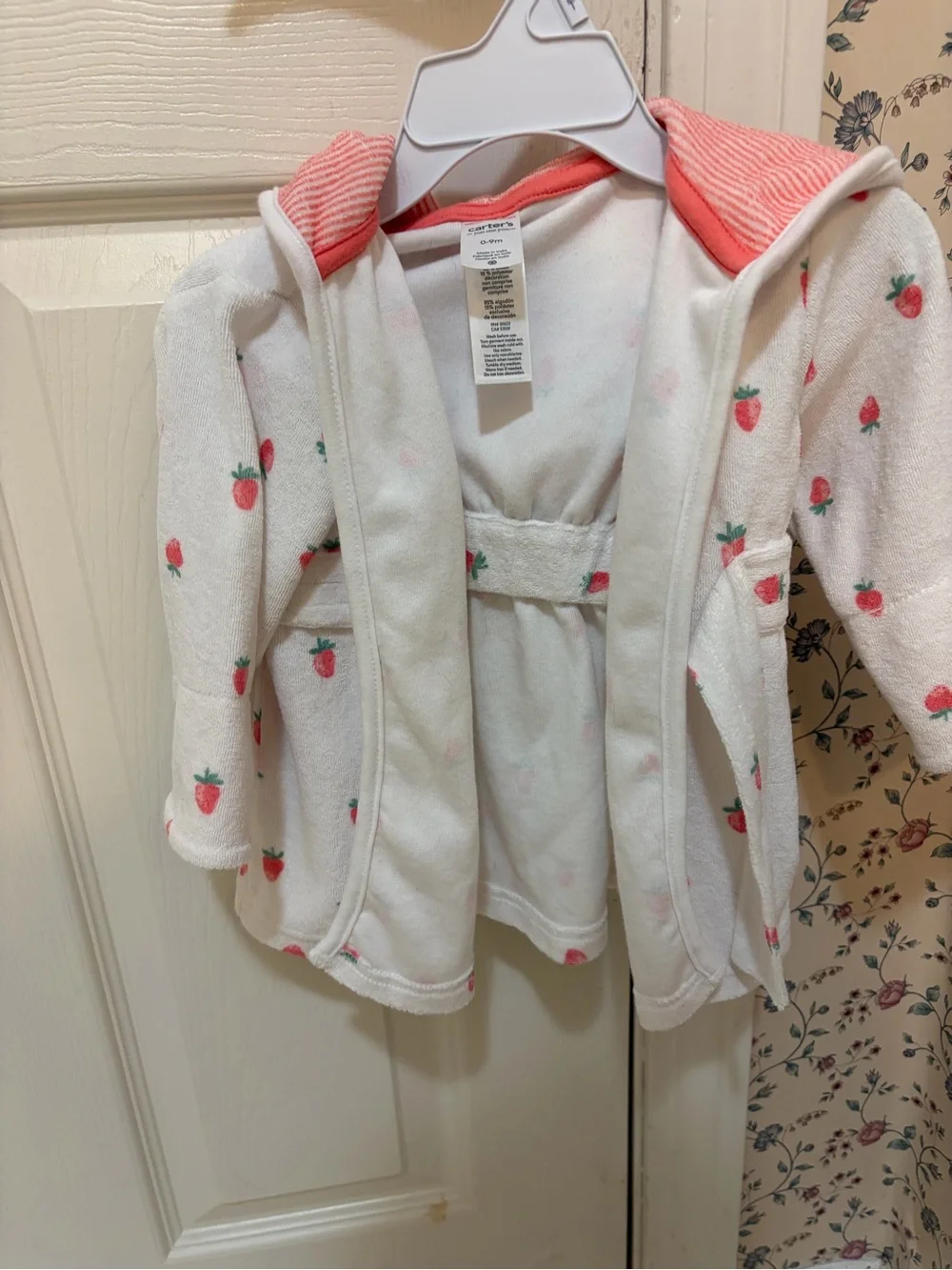 Like new Carters 0 to 9 months hooded Terry cloth robe